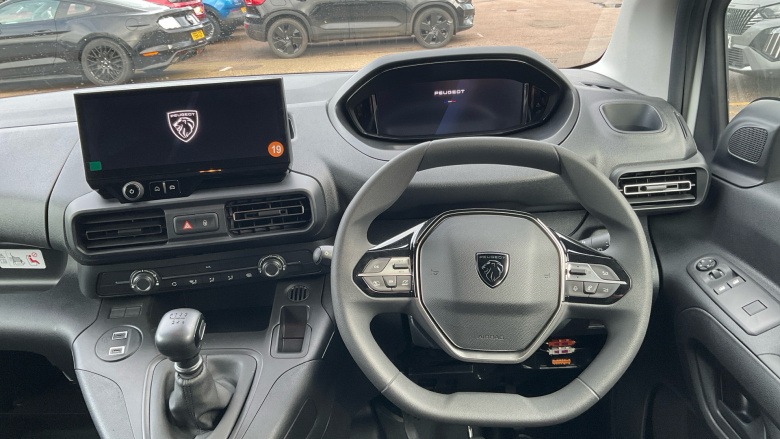 Peugeot Partner Long Diesel 1.5 BlueHDi 100 Professional Crew Van